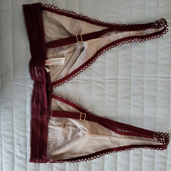 BUNDLE OF 2❣❣NWT💕Free People Alia Bralettes - Picture 12 of 16